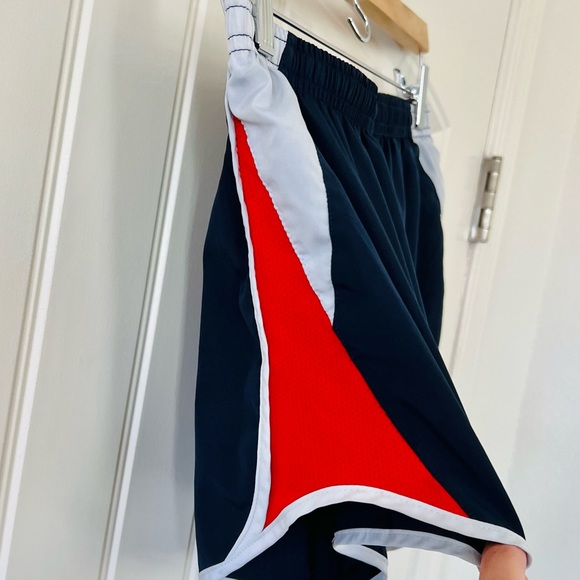 Nike Dri-FIT Women's Lined Navy Blue, Red & White 3.5" Inseam Running Shorts- XS - Picture 5 of 8